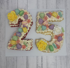 Pastel letter cake